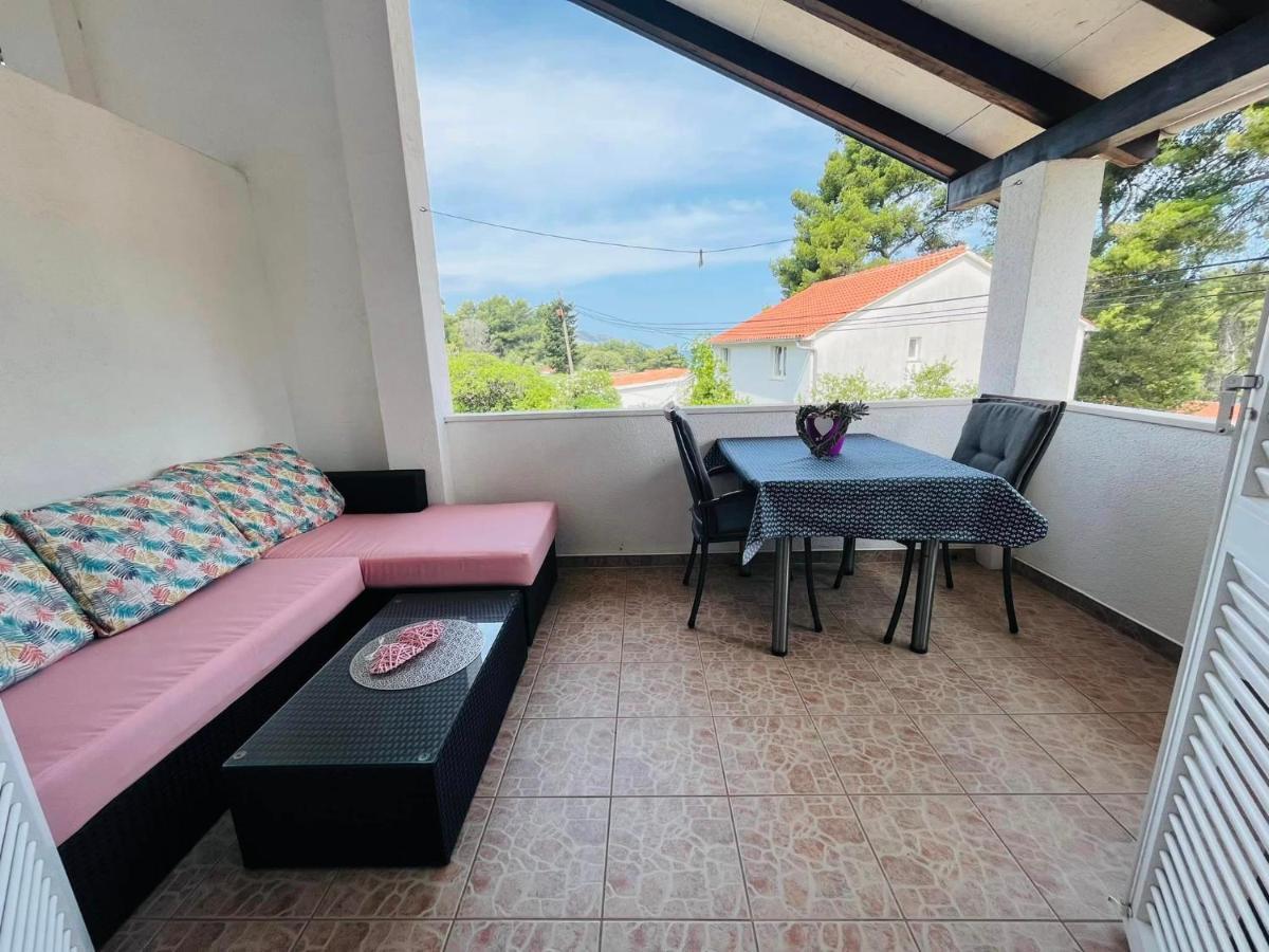 Apartment Bagaric Stari Grad  Exterior foto