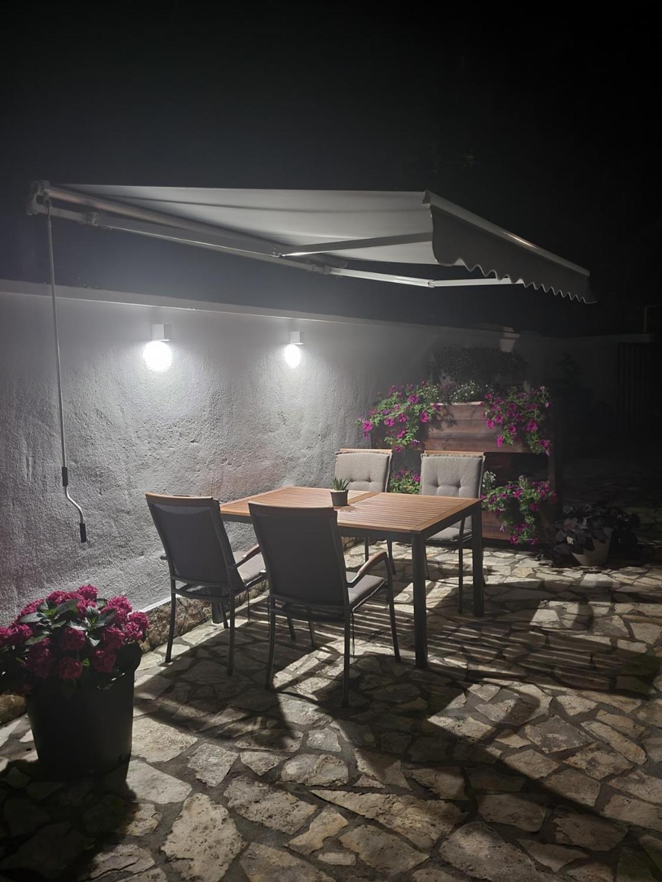 Apartment Bagaric Stari Grad  Exterior foto