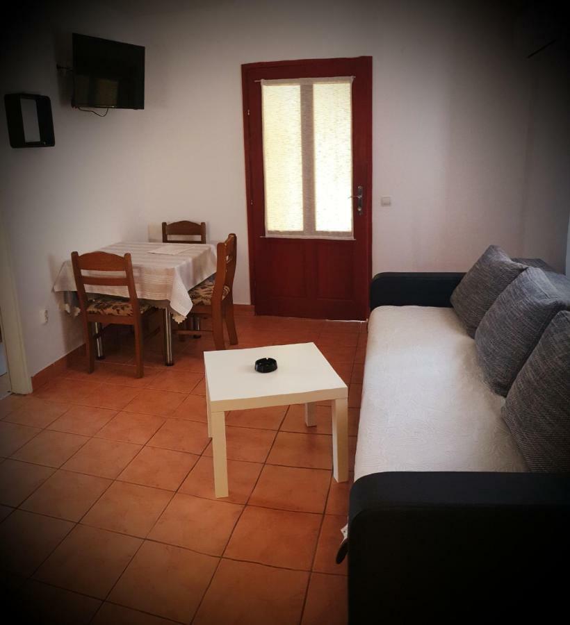 Apartment Bagaric Stari Grad  Exterior foto